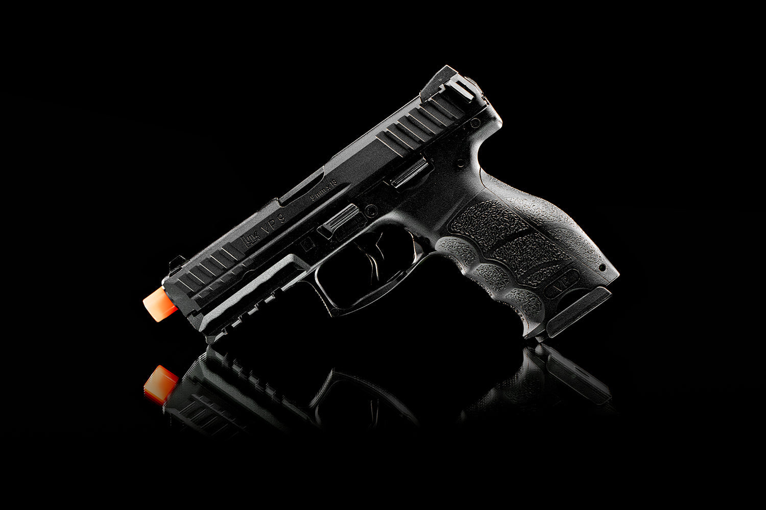 Elite Force HK Heckler & Koch Elite Force HK Heckler & Koch VP9 6mm BB Pistol Airsoft Gun, Blowback, 22 Rounds