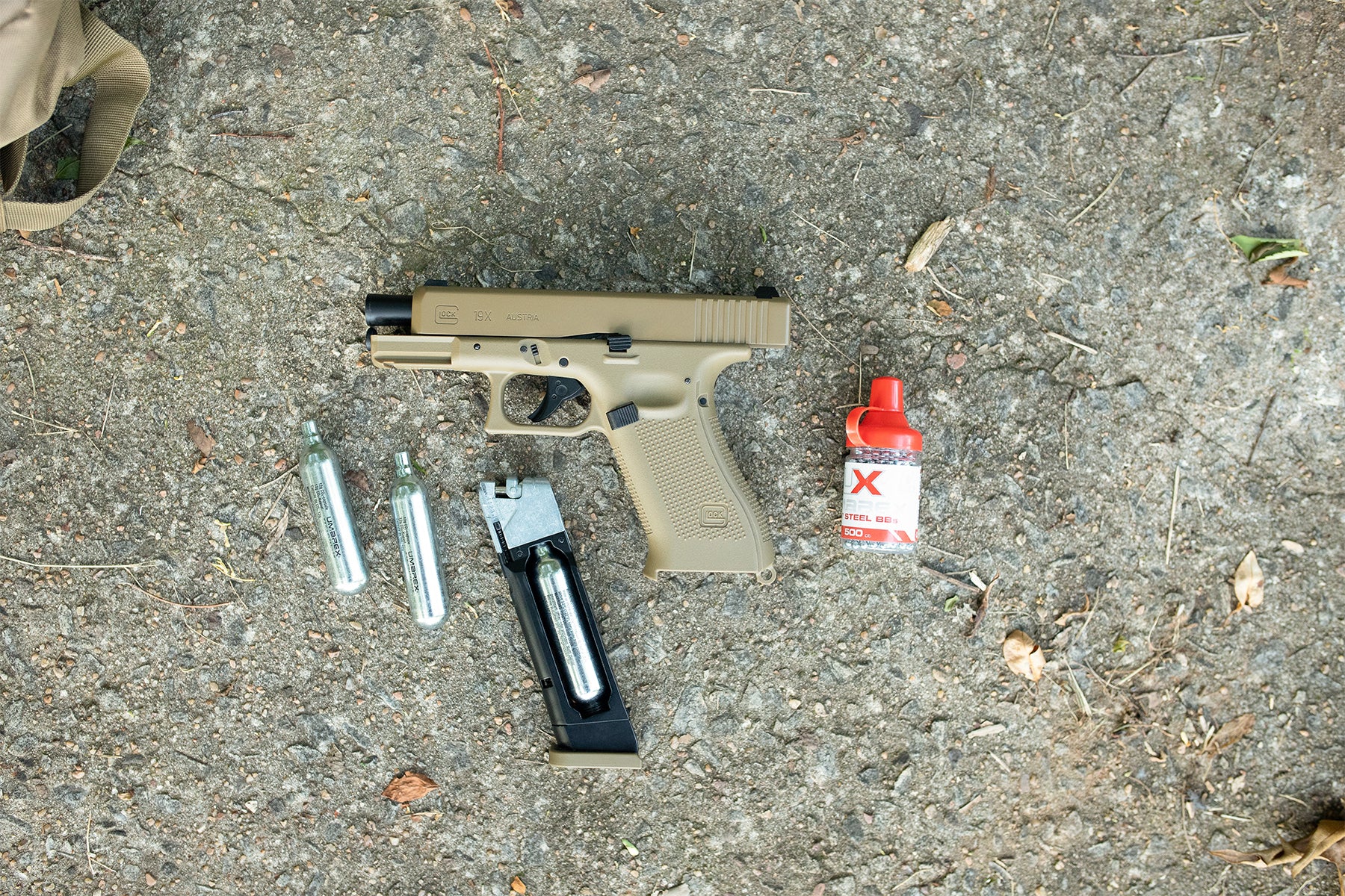 Elite Force GLOCK G19X Coyote CO2 BB Air Gun Pistol .177 Caliber