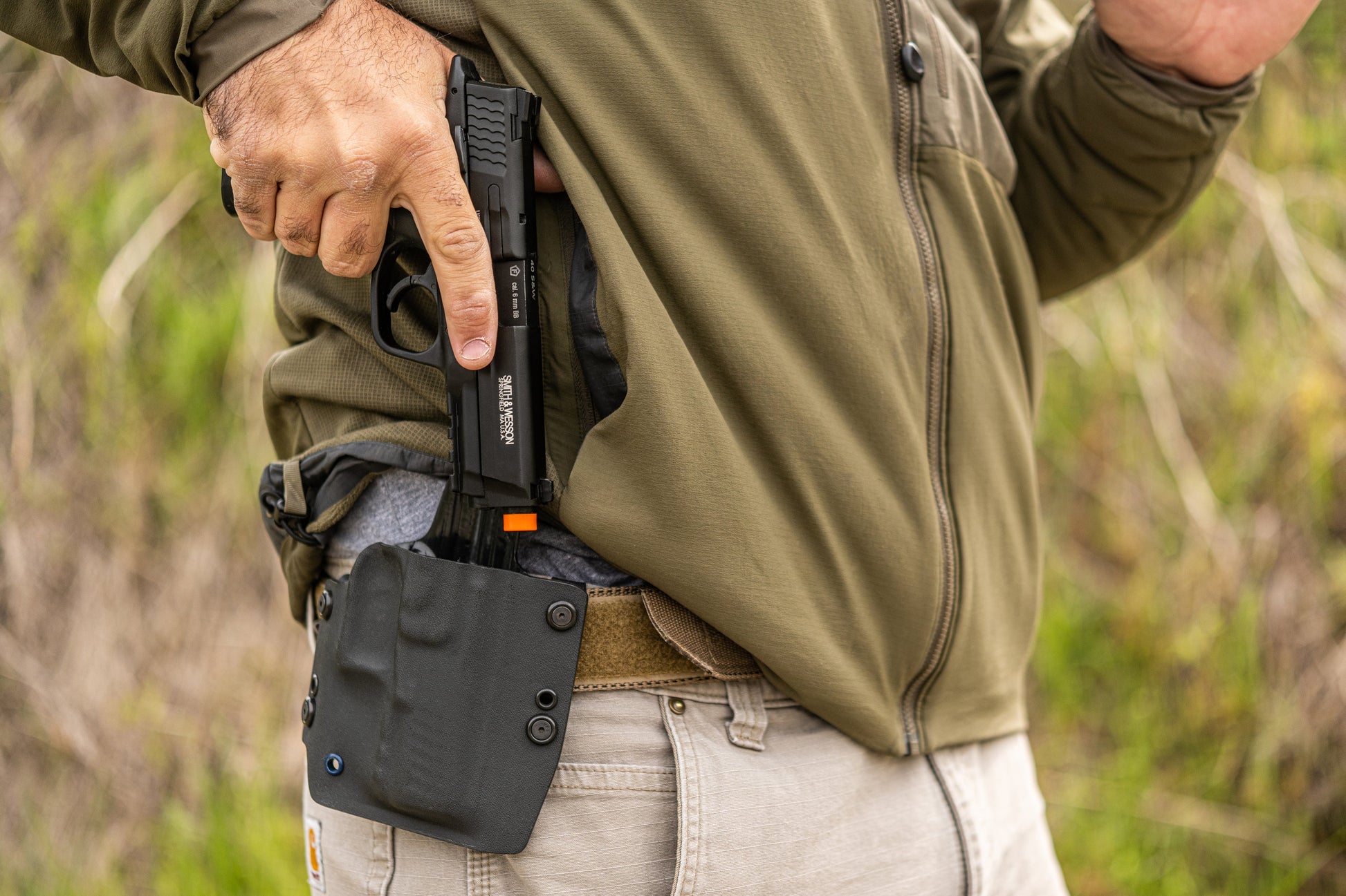 SMITH & WESSON Smith & Wesson M&P 40 6mm BB Pistol Airsoft Gun, CO2 Powered, Blowback Action