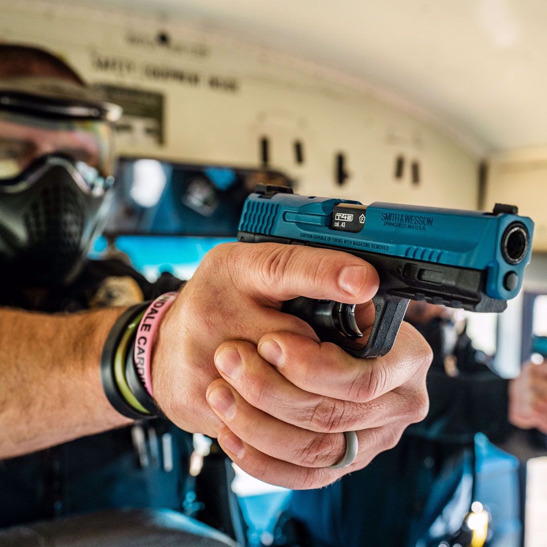 T4E, UMAREX USA Umarex T4E Smith & Wesson M&P M2.0 .43 Caliber CO2-Powered Training Pistol - 8 Rounds, Paintball Gun Marker, LE Blue